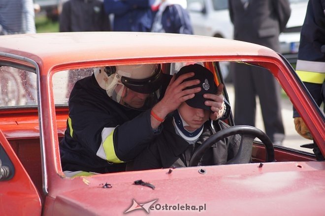 II Rzekuńskie Spotkanie Pasjonatów Starej Motoryzacji [27.04.2013] - zdjęcie #16 - eOstroleka.pl