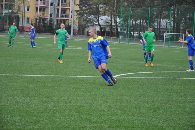 Liga okręgowa: Korona HiD Ostrołęka - GKS Strzegowo (27.04.2013) - zdjęcie #27 - eOstroleka.pl