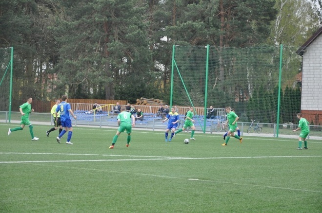Liga okręgowa: Korona HiD Ostrołęka - GKS Strzegowo (27.04.2013) - zdjęcie #26 - eOstroleka.pl