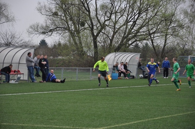 Liga okręgowa: Korona HiD Ostrołęka - GKS Strzegowo (27.04.2013) - zdjęcie #25 - eOstroleka.pl