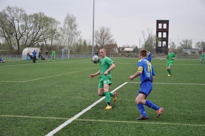Liga okręgowa: Korona HiD Ostrołęka - GKS Strzegowo (27.04.2013) - zdjęcie #17 - eOstroleka.pl