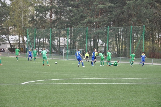 Liga okręgowa: Korona HiD Ostrołęka - GKS Strzegowo (27.04.2013) - zdjęcie #7 - eOstroleka.pl