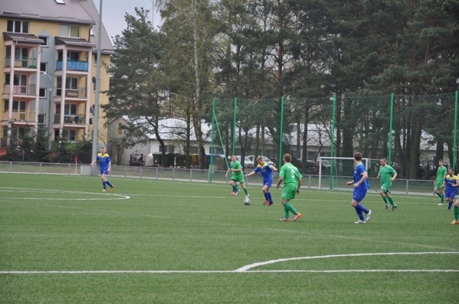 Liga okręgowa: Korona HiD Ostrołęka - GKS Strzegowo (27.04.2013) - zdjęcie #6 - eOstroleka.pl