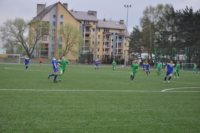 Liga okręgowa: Korona HiD Ostrołęka - GKS Strzegowo (27.04.2013) - zdjęcie #5 - eOstroleka.pl
