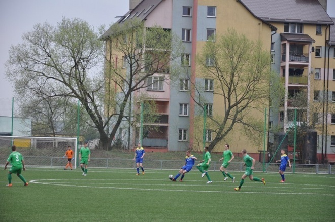Liga okręgowa: Korona HiD Ostrołęka - GKS Strzegowo (27.04.2013) - zdjęcie #2 - eOstroleka.pl