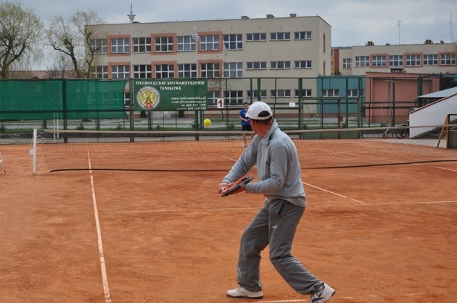 Turniej otwarcia sezonu OPEN - tenis ziemny (27.04.2013) - zdjęcie #4 - eOstroleka.pl