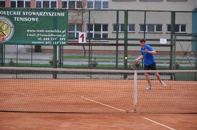 Turniej otwarcia sezonu OPEN - tenis ziemny (27.04.2013) - zdjęcie #3 - eOstroleka.pl