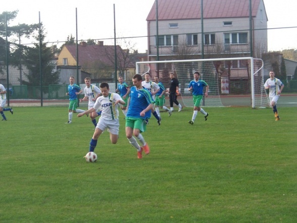A-Klasa: Kurpik Kadzidło - Wkra Sochocin (28.04.2013) - zdjęcie #16 - eOstroleka.pl