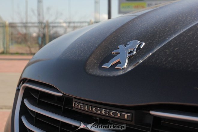 Nasz test z Oscarem: Peugeot 301 [29.04.2013] - zdjęcie #13 - eOstroleka.pl