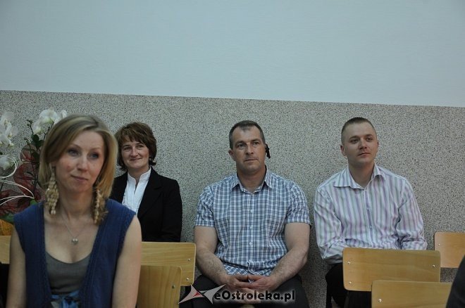 Zakończenie roku szkolnego maturzystów w SIGiE w Ostrołęce [30.04.2013] - zdjęcie #18 - eOstroleka.pl