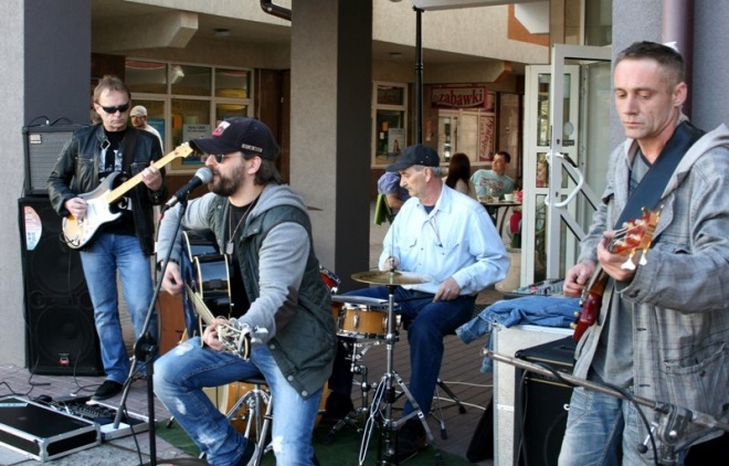 Droga Na Ostrołękę w Święto Pracy - zdjęcie #8 - eOstroleka.pl
