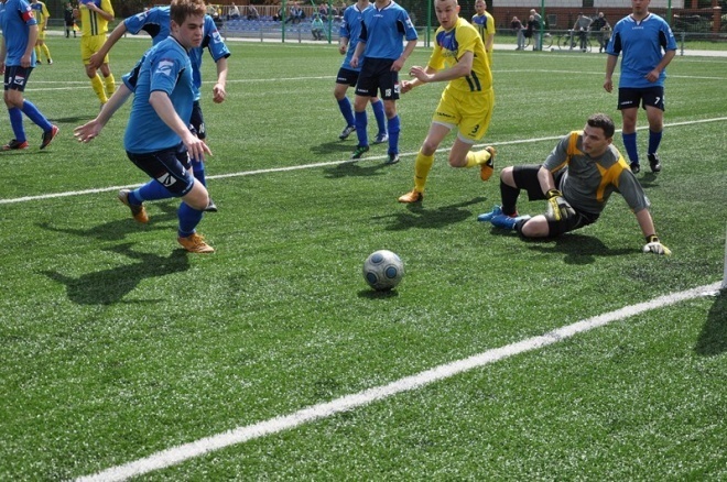 Korona HiD Ostrołęka - Orzeł Sypniewo (04.05.2013) - zdjęcie #17 - eOstroleka.pl