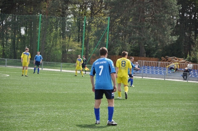 Korona HiD Ostrołęka - Orzeł Sypniewo (04.05.2013) - zdjęcie #3 - eOstroleka.pl