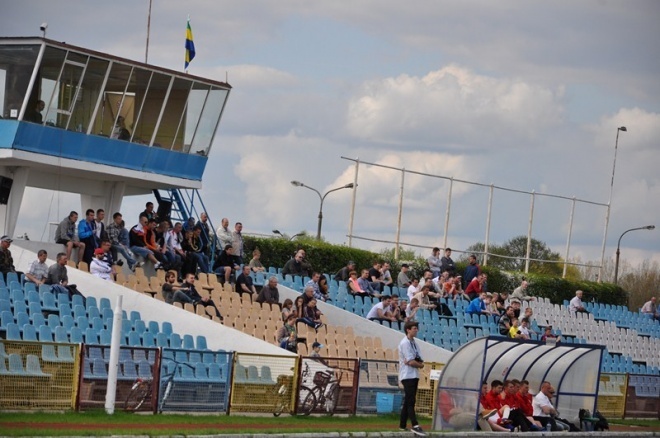 Narew Ostrołęka - MKS Przasnysz (04.05.2013) - zdjęcie #24 - eOstroleka.pl