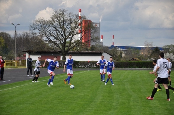 Narew Ostrołęka - MKS Przasnysz (04.05.2013) - zdjęcie #21 - eOstroleka.pl