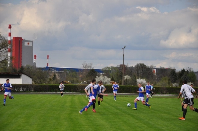 Narew Ostrołęka - MKS Przasnysz (04.05.2013) - zdjęcie #19 - eOstroleka.pl