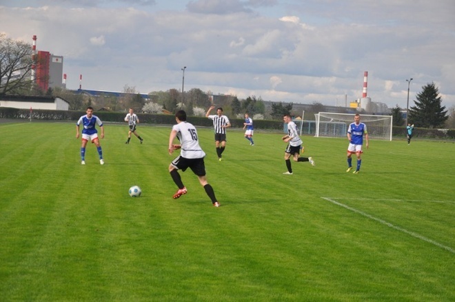 Narew Ostrołęka - MKS Przasnysz (04.05.2013) - zdjęcie #9 - eOstroleka.pl