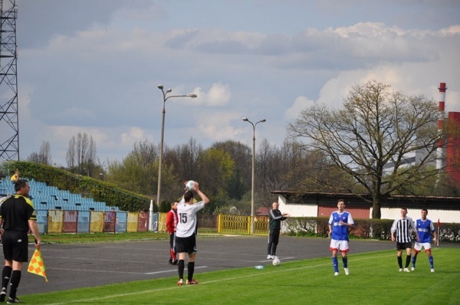 Narew Ostrołęka - MKS Przasnysz (04.05.2013) - zdjęcie #5 - eOstroleka.pl