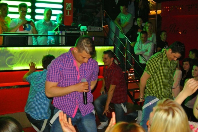 Cliver w klubie Ibiza w Zalesiu [04.05.2013] - zdjęcie #10 - eOstroleka.pl