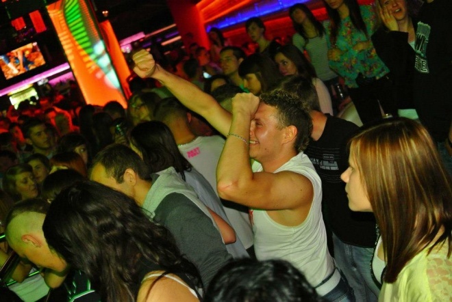 Cliver w klubie Ibiza w Zalesiu [04.05.2013] - zdjęcie #1 - eOstroleka.pl