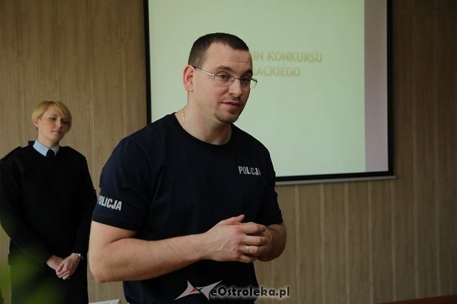 Służby mundurowe dzieciom - konferencja prasowa [08.05.2013] - zdjęcie #3 - eOstroleka.pl