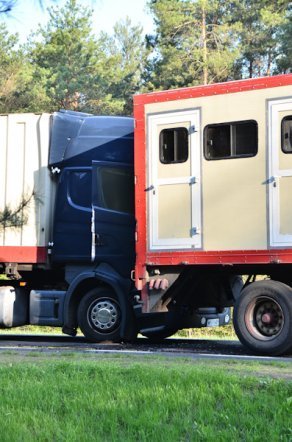Wypadek w Laskowcu [09.05.2013] - zdjęcie #4 - eOstroleka.pl