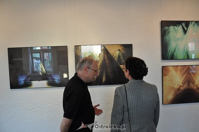 Wernisaż wystawy Waldemara Szysza pt. „Grafika” [09.05.2013] - zdjęcie #12 - eOstroleka.pl