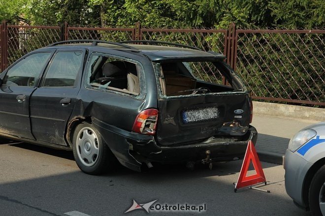 Ul. Traugutta: Kolizja z udziałem trzech samochodów [10.05.2013] - zdjęcie #7 - eOstroleka.pl