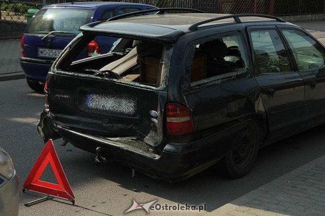 Ul. Traugutta: Kolizja z udziałem trzech samochodów [10.05.2013] - zdjęcie #9 - eOstroleka.pl