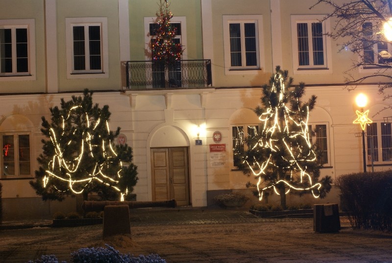 Świąteczna Ostrołęka nocą (2.01.2009) - zdjęcie #13 - eOstroleka.pl