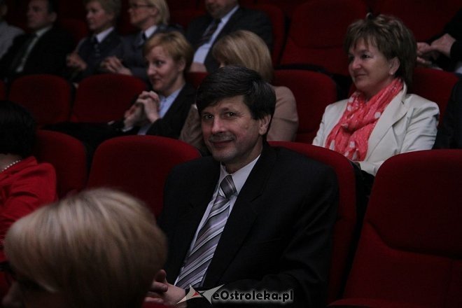 XLIV uroczysta sesja Rady Miasta Ostrołęki [12.05.2013] - zdjęcie #33 - eOstroleka.pl