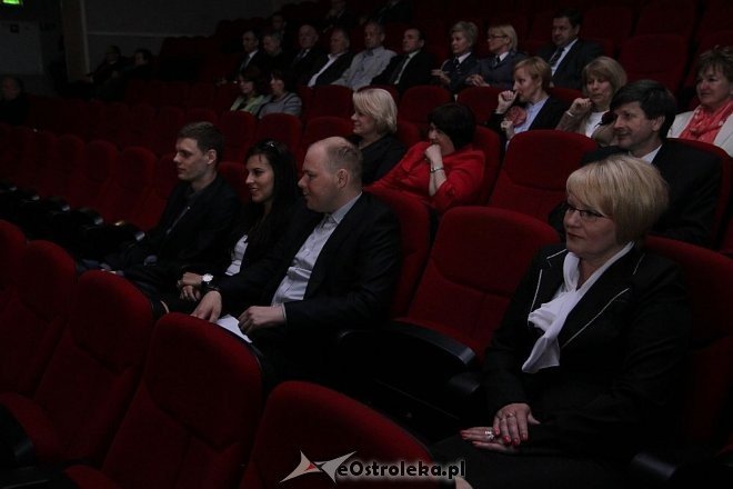 XLIV uroczysta sesja Rady Miasta Ostrołęki [12.05.2013] - zdjęcie #45 - eOstroleka.pl