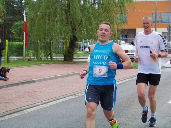 XIX Półmaraton Kurpiowski (12.05.2013) - zdjęcie #28 - eOstroleka.pl