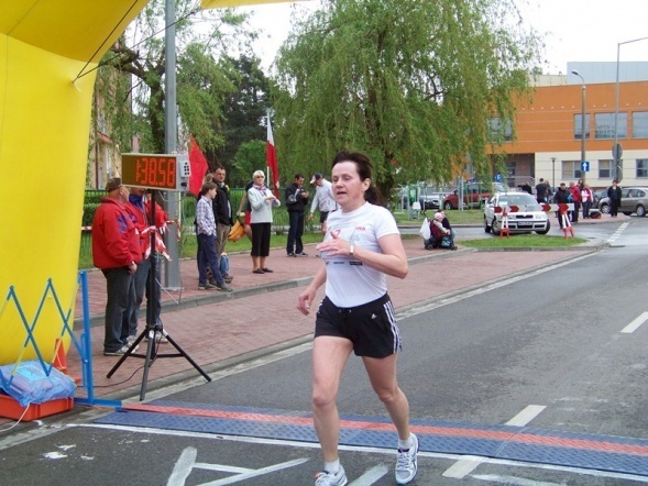 XIX Półmaraton Kurpiowski (12.05.2013) - zdjęcie #11 - eOstroleka.pl