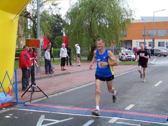 XIX Półmaraton Kurpiowski (12.05.2013) - zdjęcie #10 - eOstroleka.pl