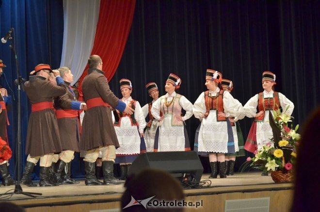 Koncert „Piękna nasza Polska cała” w OCK [12.05.2013] - zdjęcie #2 - eOstroleka.pl