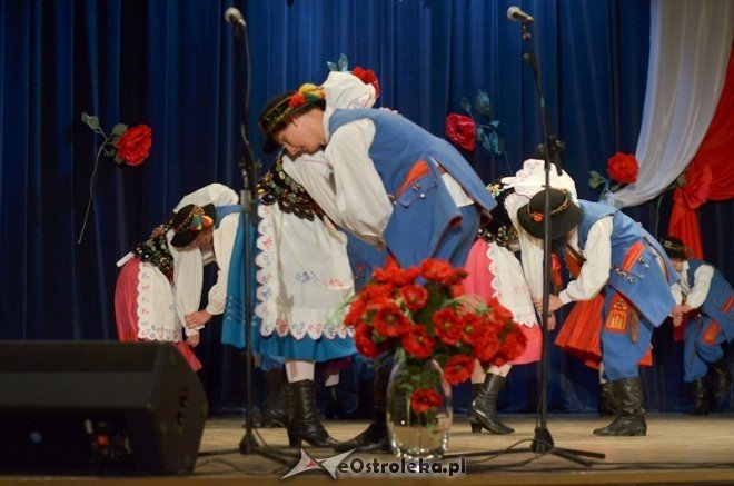 Koncert „Piękna nasza Polska cała” w OCK [12.05.2013] - zdjęcie #17 - eOstroleka.pl