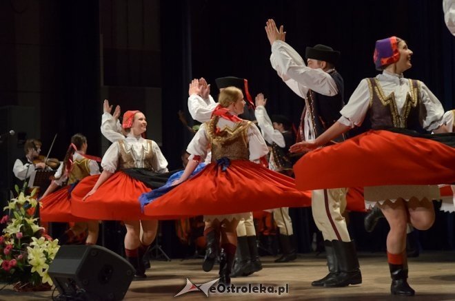 Koncert „Piękna nasza Polska cała” w OCK [12.05.2013] - zdjęcie #4 - eOstroleka.pl