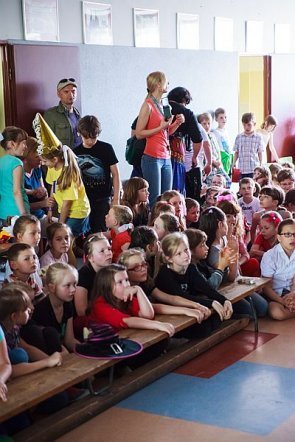 Festiwal Piosenki Dziecięce w SP nr 1 [10.05.2013] - zdjęcie #10 - eOstroleka.pl