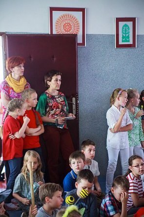 Festiwal Piosenki Dziecięce w SP nr 1 [10.05.2013] - zdjęcie #8 - eOstroleka.pl