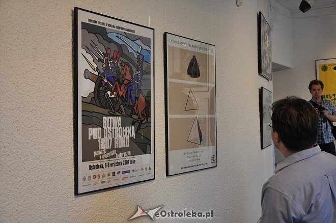 Wernisaż wystawy pt. „Plakaty” [16.05.2013] - zdjęcie #1 - eOstroleka.pl