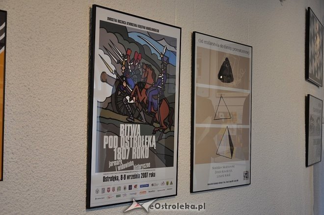 Wernisaż wystawy pt. „Plakaty” [16.05.2013] - zdjęcie #3 - eOstroleka.pl