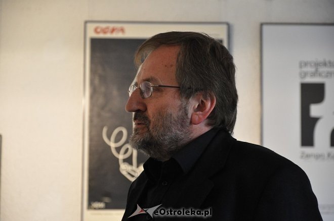 Wernisaż wystawy pt. „Plakaty” [16.05.2013] - zdjęcie #16 - eOstroleka.pl