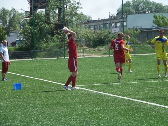 Korona HiD Ostrołęka - Tęcza JBB Łyse (18.05.2013) - zdjęcie #14 - eOstroleka.pl