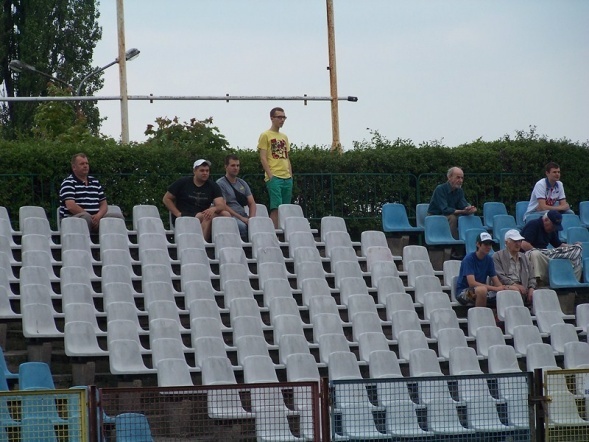 Narew Ostrołęka - Mazur Gostynin (18.05.2013) - zdjęcie #19 - eOstroleka.pl