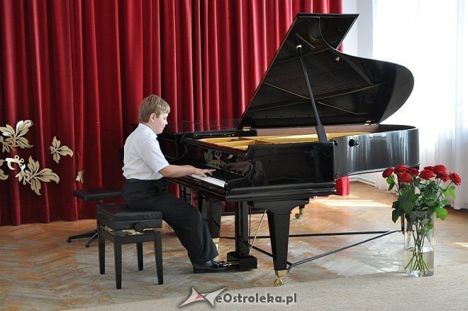 Państwowa Szkoła Muzyczna: II Konkurs Muzyki Barokowej [20.05.2013] - zdjęcie #32 - eOstroleka.pl