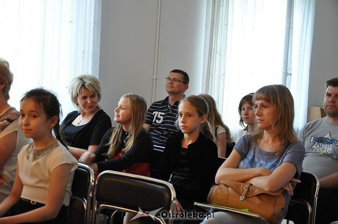Państwowa Szkoła Muzyczna: II Konkurs Muzyki Barokowej [20.05.2013] - zdjęcie #36 - eOstroleka.pl