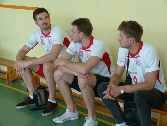 Siatkarze Energi Pekpolu odwiedzili szkolny turniej w Kadzidle (16.05.2013) - zdjęcie #30 - eOstroleka.pl