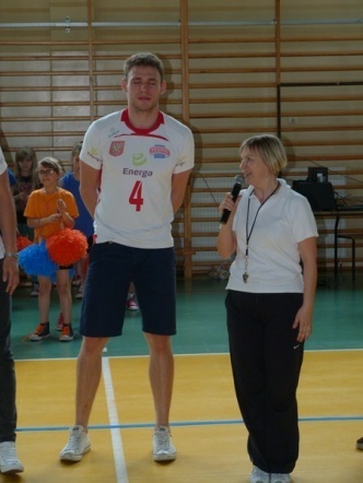 Siatkarze Energi Pekpolu odwiedzili szkolny turniej w Kadzidle (16.05.2013) - zdjęcie #27 - eOstroleka.pl