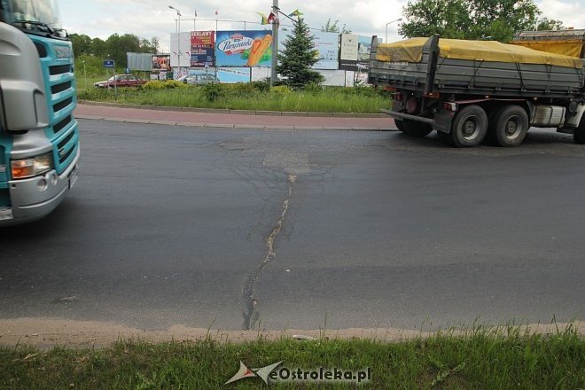 1,2 mln zł dotacji na remont ulicy Warszawskiej [24.05.2013] - zdjęcie #3 - eOstroleka.pl